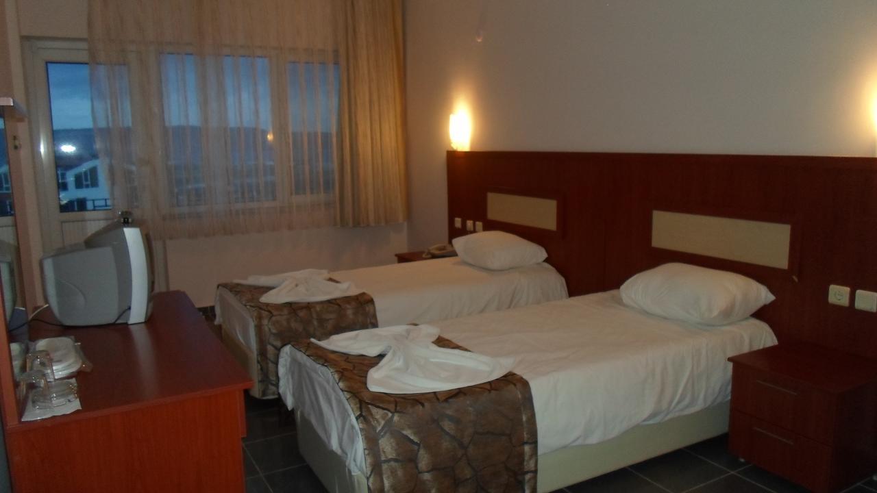 Canakkale Uygulama Oteli̇ Zewnętrze zdjęcie